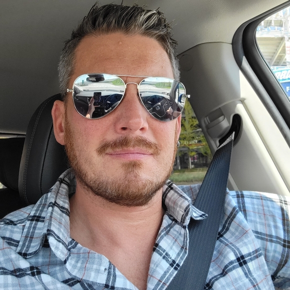 Meet your Posher, Jay - Picture 6 of 8